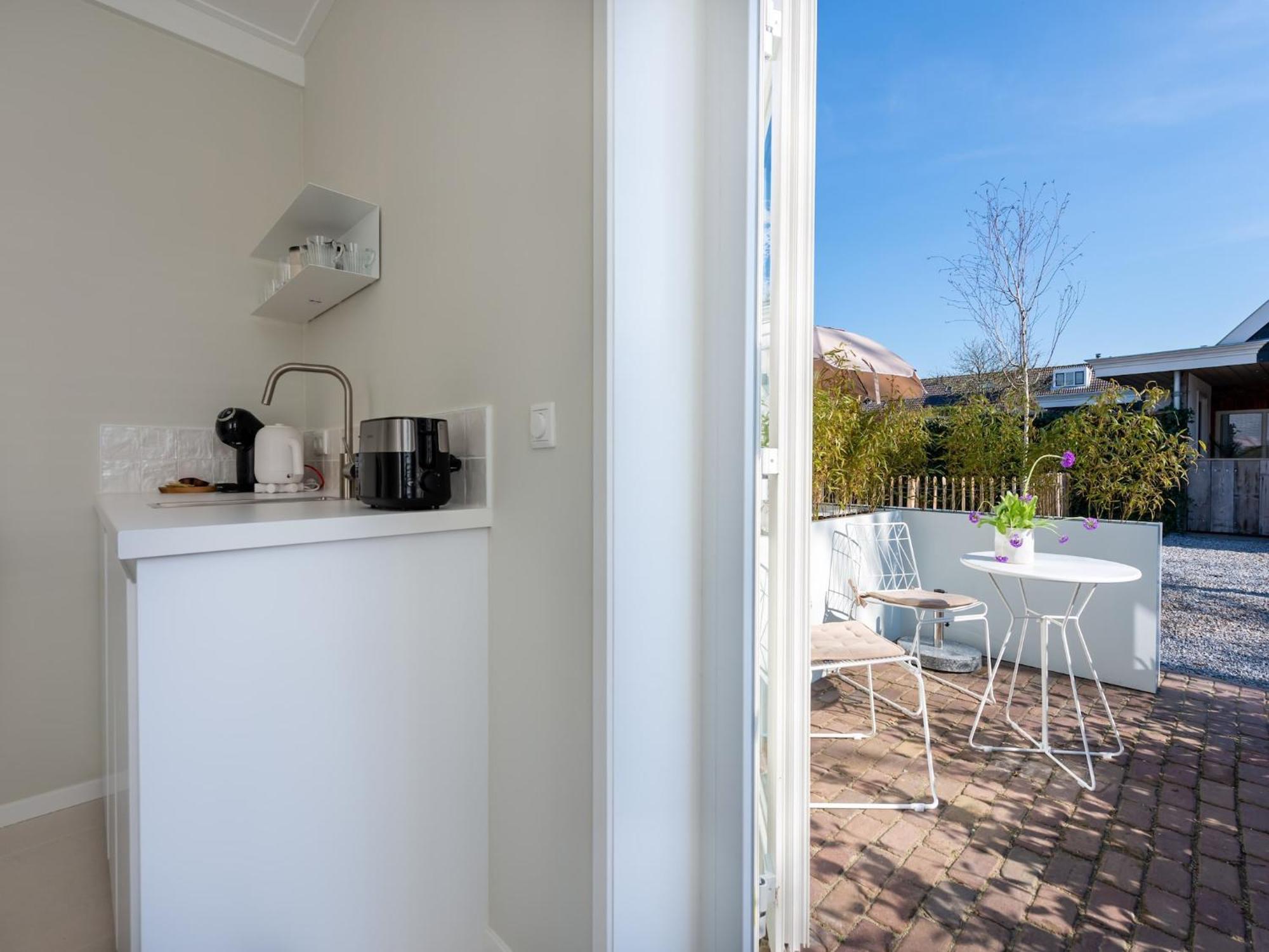 Pleasaing Holiday Home In Oostkapelle Near Centre Exteriör bild