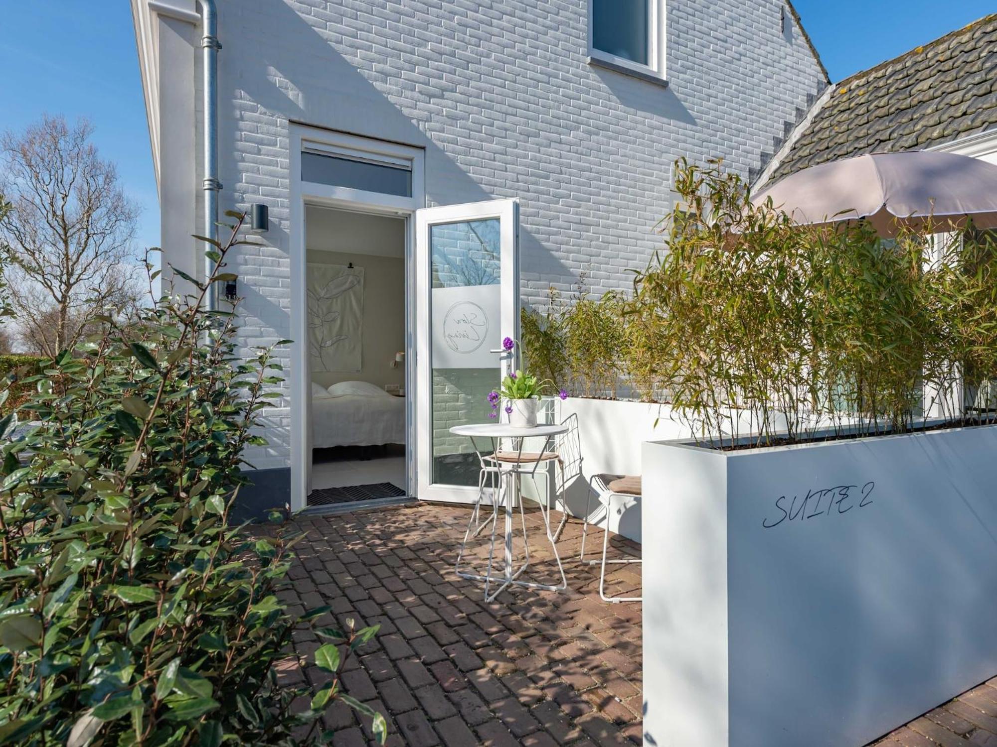 Pleasaing Holiday Home In Oostkapelle Near Centre Exteriör bild